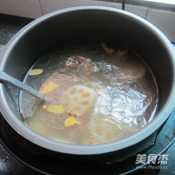 Lao Duck Stewed Lotus Root recipe