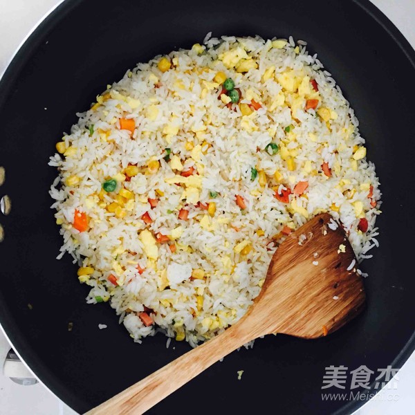 Yangzhou Fried Rice recipe