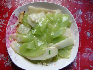 Refreshing --- Stir-fried Lettuce with Yam recipe