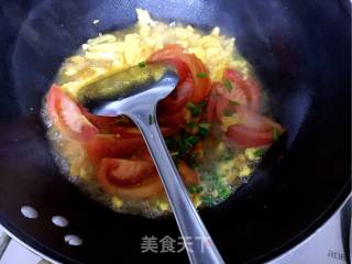 Scrambled Eggs with Tomatoes recipe