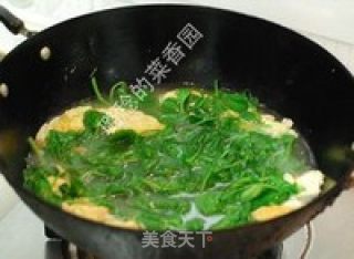 【pea Tip (dianer) Fried Egg Soup】 recipe