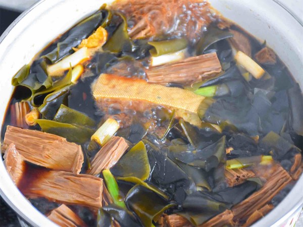 Marinated Kelp Dried Tofu recipe