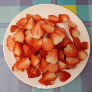 How to Make Strawberry Layer Cake [absolutely Eye-catching] recipe