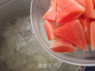 Papaya Tremella Stewed Milk recipe