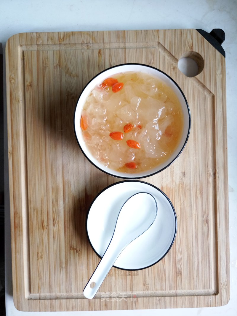 White Fungus Soup recipe