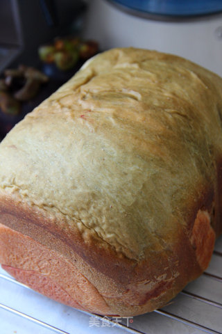 The Coolness from The Bread Machine-watermelon Bread recipe