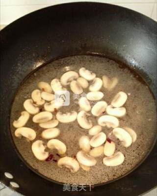 Creamy Mushroom Soup for Valentine's Day Recipe recipe