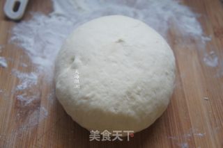 White Noodle Bun with Mung Bean Paste recipe