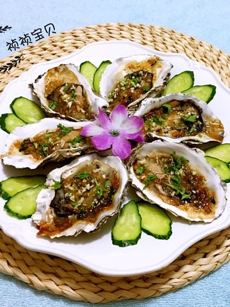 Grilled Oysters with Oyster Sauce and Garlic