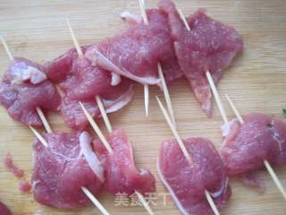 One Bite is More Exciting-toothpick Meat recipe