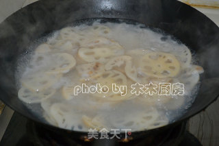 Hot Ginger Lotus Root Slices recipe
