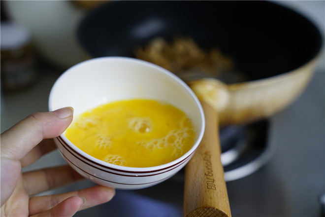 Fried Noodles with Vegetables and Eggs recipe