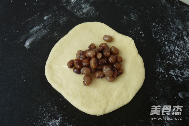 Mexican Red Bean Buns recipe