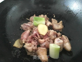 Yellow Braised Chicken recipe