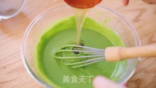 Matcha Two-tone Mousse recipe