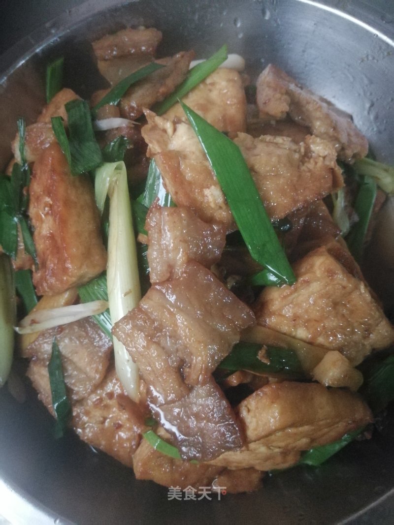 #团圆饭# Twice-cooked Pork and Fried Tofu recipe