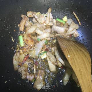 Twice-cooked Pork with Chives recipe