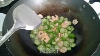 Fried Shrimp with Okra recipe
