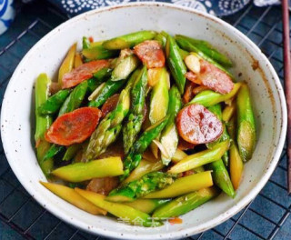 Asparagus Stir-fried Sausage recipe