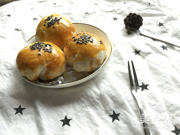 Su-style Mooncakes: Salty and Crispy Mustard Meat recipe