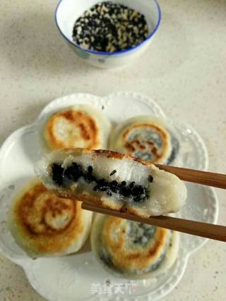 Sesame Peanut Glutinous Rice Cake recipe