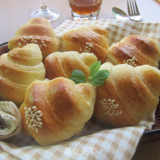 Golden Croissant recipe