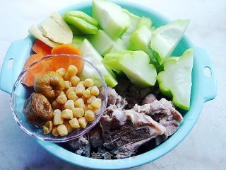 Gassho Melon Pot Pork Tail Soup recipe