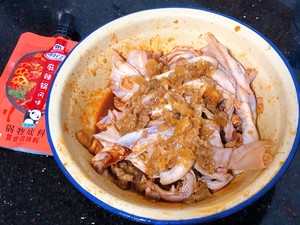 [stir-fried Boneless Duck Feet] recipe