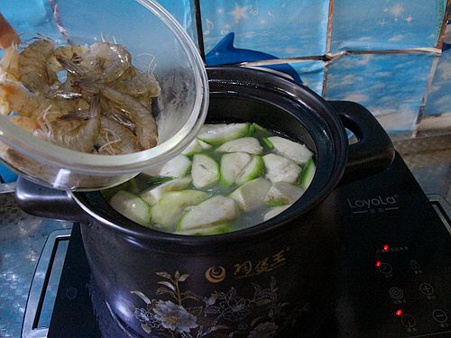 Shrimp and Loofah Congee recipe