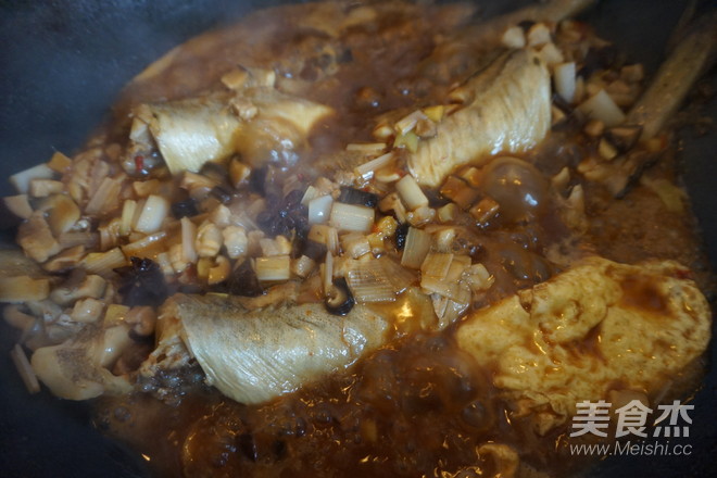 Dry-roasted Mintai Fish Lixia Version recipe