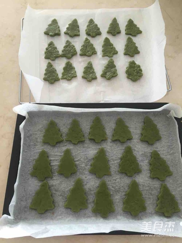 Christmas Matcha Cookies recipe