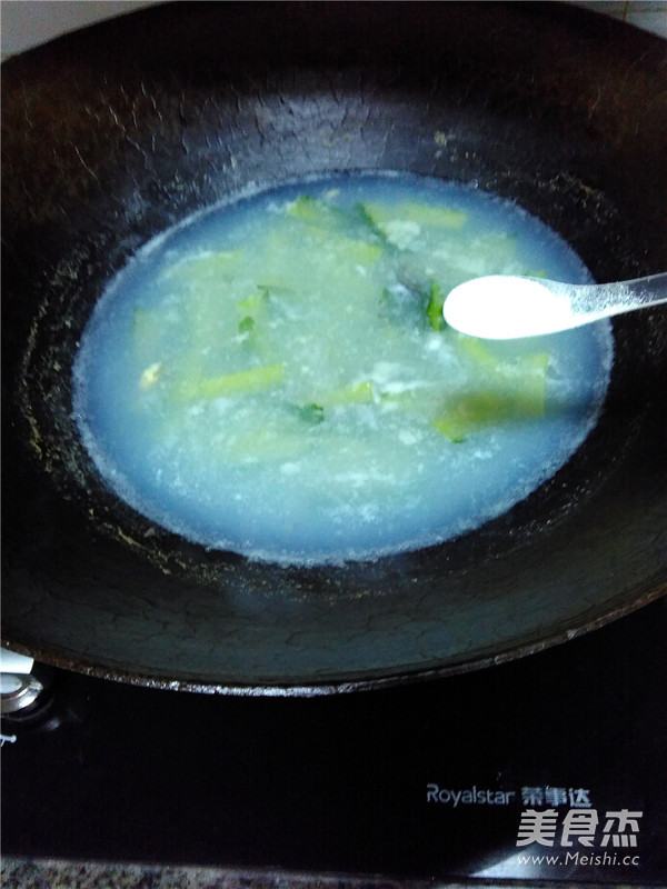 Cucumber Preserved Egg Soup recipe