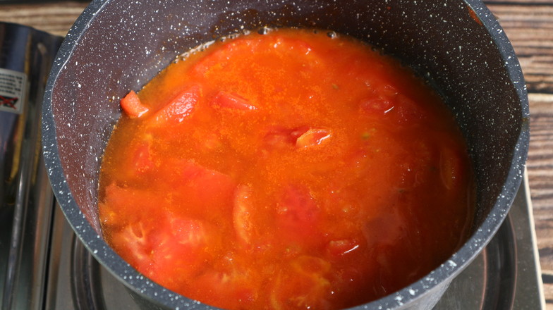 Beef Noodles with Tomato recipe