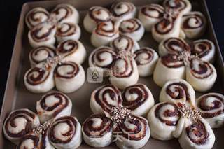 Sesame Bean Paste Bread recipe