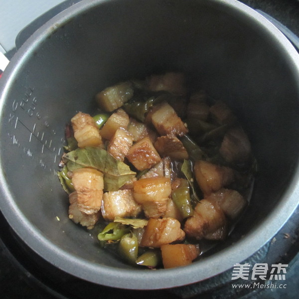 Roast Pork with Bay Leaves recipe