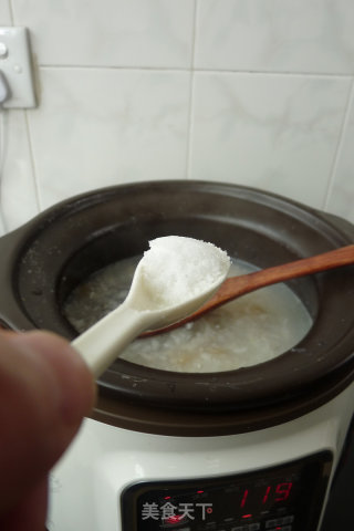 Fish Maw Crucian Glutinous Rice Porridge recipe