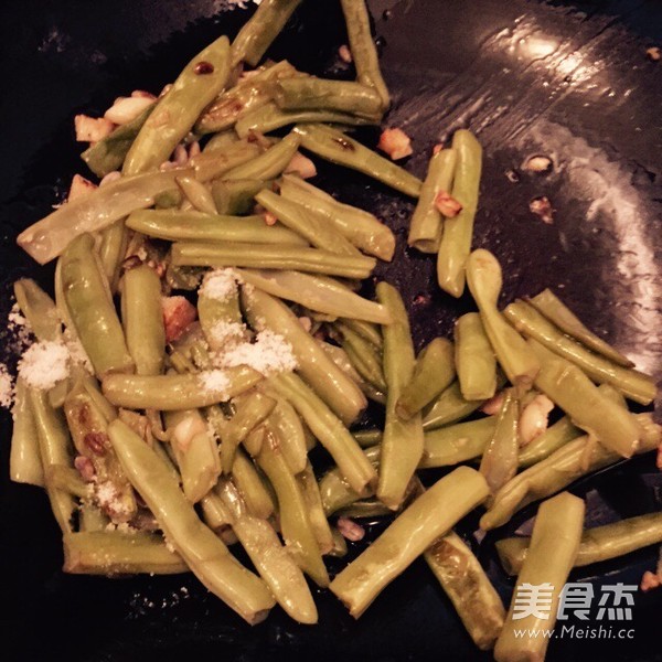 Stir-fried String Beans recipe