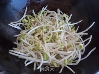 Fried Enoki Mushroom with Soybean Sprouts recipe