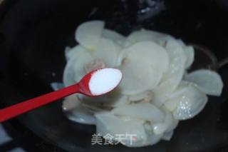 Stir-fried Pork with Radish recipe