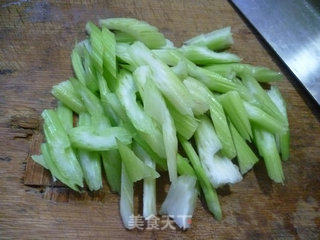 Stir-fried Celery with Mustard recipe