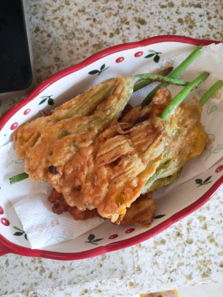 Fried Pumpkin Flowers recipe