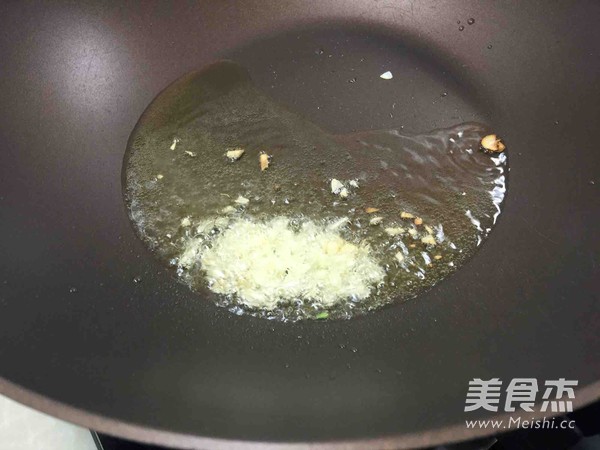 Egg Pancake Rolls with Potato Shreds recipe