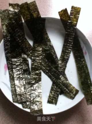 Seaweed and Wolfberry Milk Rolls recipe