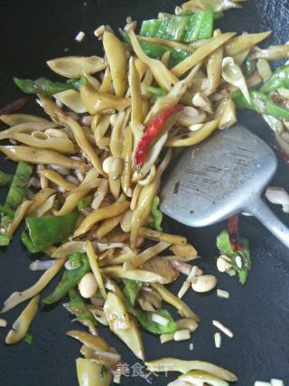 Vegetarian Stir-fried Hairy Beans recipe