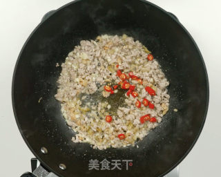 Stir-fried Carob recipe
