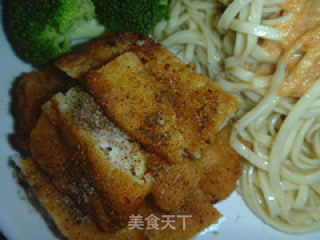 Sauce-flavored Salt and Pepper Pork Chop Noodles recipe
