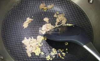 Scrambled Eggs with Hang Pepper and Shrimp Skin recipe