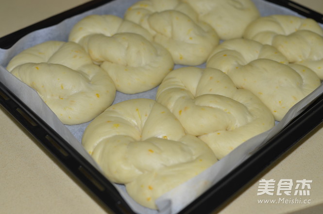 Orange Scented Old-fashioned Bread recipe