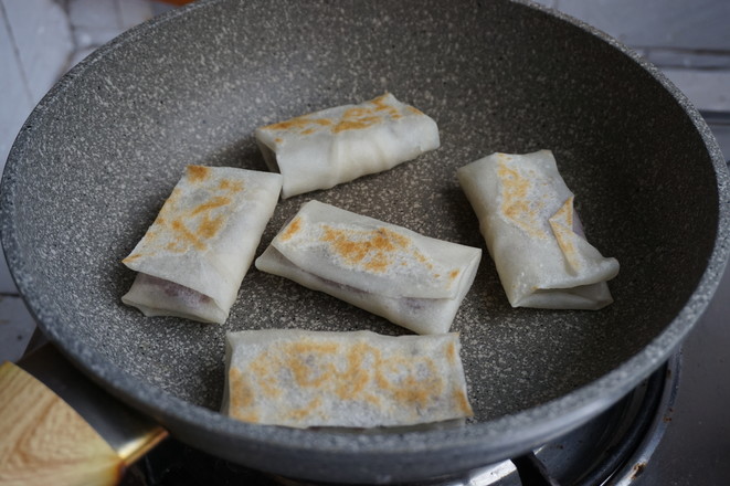 Bean Paste Spring Rolls recipe