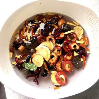 How to Make Sour Plum Soup recipe